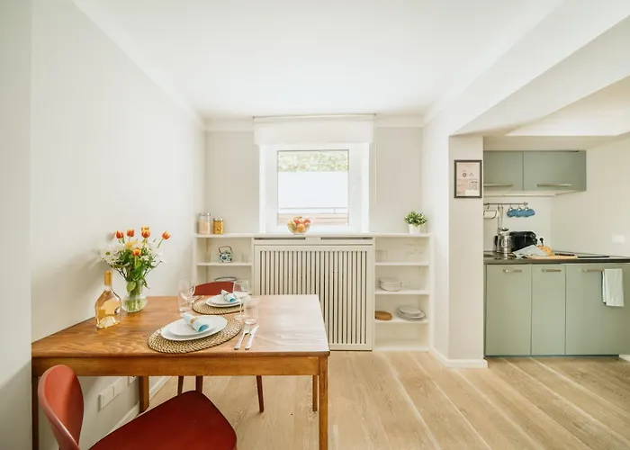 Homely - Cozy Studio, Modern, Near Theater&kurfürstendamm