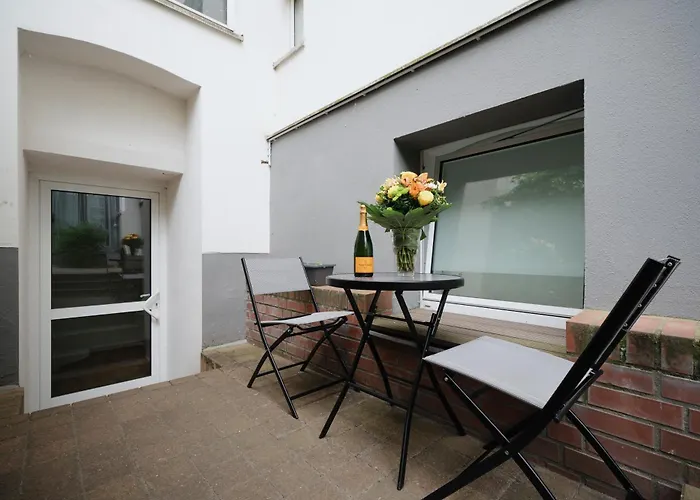 شقة Homely - Cozy Studio, Modern, Near Theater & Kurfuerstendamm